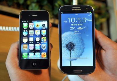 Italy fines Apple, Samsung millions for slowing phones