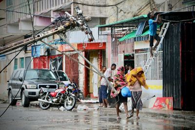 90% of city damaged or destroyed by cyclone