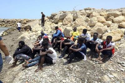 Libyan navy says 63 missing in new Mediterranean shipwreck