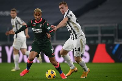 Crotone condemn racist social media comments at Algeria's Ounas