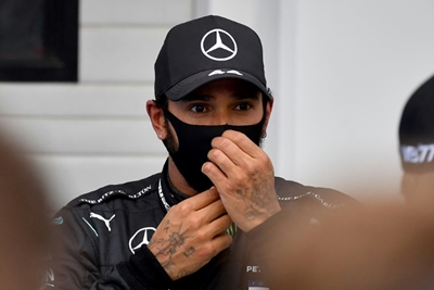 Hamilton eyes 'super weird' seventh Silverstone triumph