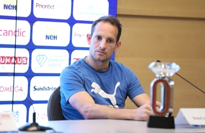 French Olympic medal hope Lavillenie twists ankle in Tokyo run-in