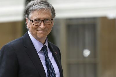 Gates warns new fight needed against resurgent malaria