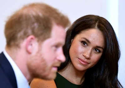 'Megxit': Harry and Meghan formally quit royal life