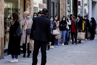 Scruffy shoppers welcome reopening of Europe's shops