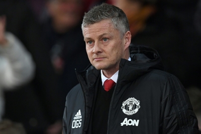 Man Utd can still progress despite PSG defeat, says Herrera