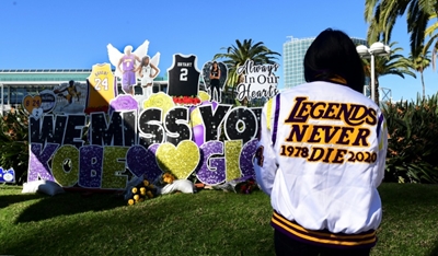 Los Angeles, fans remember Bryant one year after deadly crash