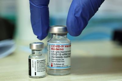Israel begins Covid booster shots for over 50s