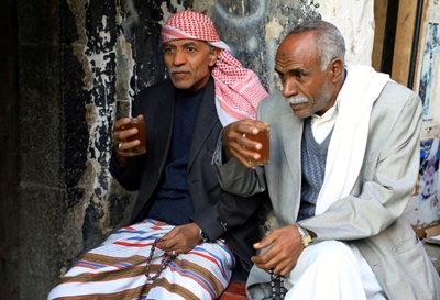 UN prepares ground for Yemen peace talks as battles flare