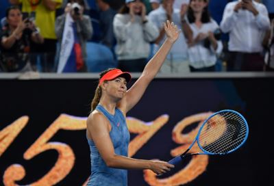 Sharapova claims underdog status against Wozniacki