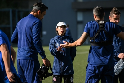 Women in football face daily battle, says France coach