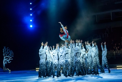 Cirque du Soleil lays off most of its workforce over pandemic