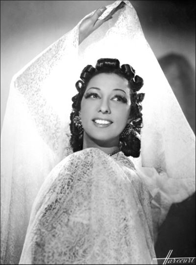 Musical legend Josephine Baker to enter France's Pantheon