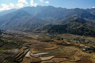 Vietnam's spectacular terraced rice fields wait for tourists