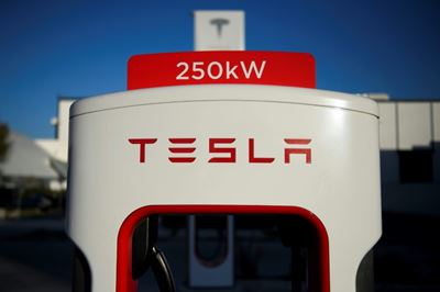 Tesla reports $721 mn in 2020 earnings, first profitable year