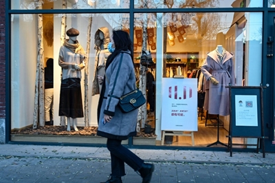 China spending data adds to worries over economic rebound