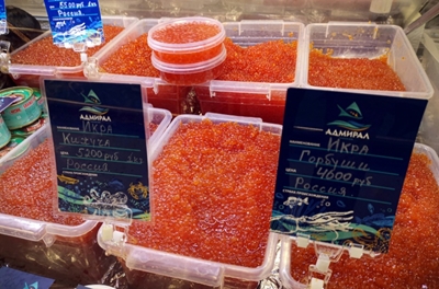 Russian caviar prices surge ahead of holidays
