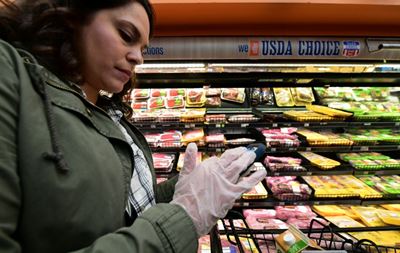 Grocery delivery service Instacart to add 300,000 'shoppers'
