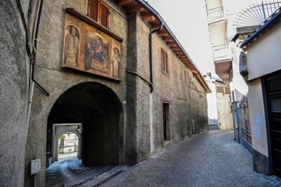 Italian village where virus is deadlier than war