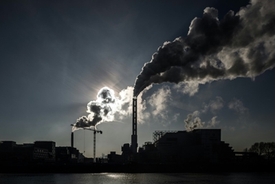 Mother, daughter sue France over ill health from air pollution