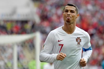 Messi under pressure at World Cup as Ronaldo scores again
