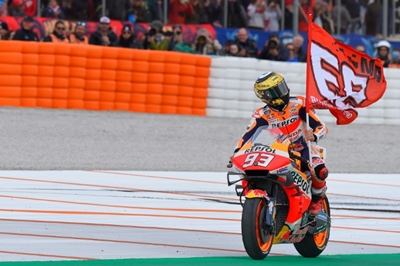 Marquez wins season-ending MotoGP at Valencia