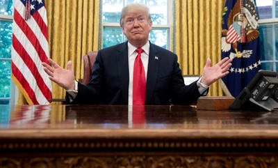 Trump escapes synagogue massacre controversy in return to campaign