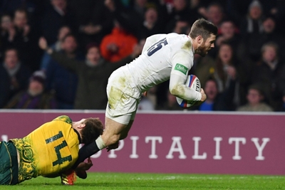 England back Daly to join Saracens next season