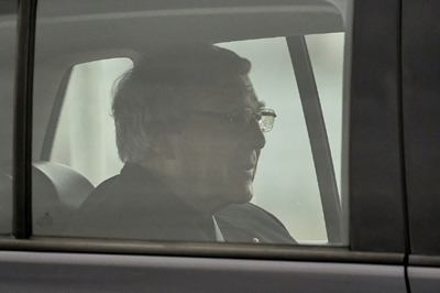 Cardinal Pell accuser 'accepts' acquittal 