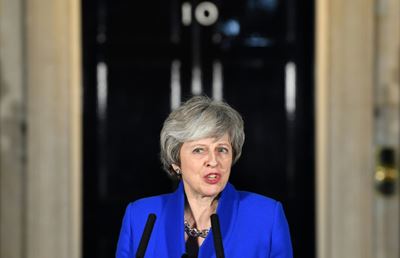 UK PM May seeks Brexit fix in talks with rivals