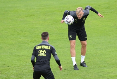 Czechs frustrated by Baku trip for Denmark quarter-final