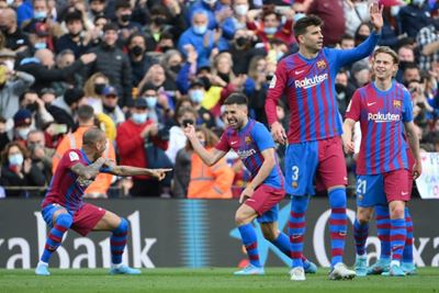 Barca go fourth after winning six-goal thriller against Atletico