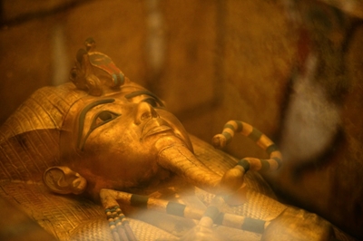 Tomb savers: Conservationists unveil work on Tutankhamun grave
