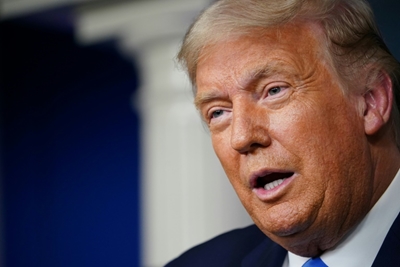 Trump refuses to promise transfer of power if he loses US vote