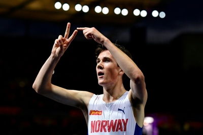 Ingebrigtsen, 17, adds European 5000m title to 1500m gold