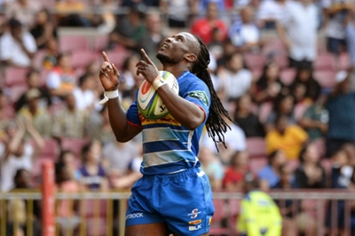 Speedster Senatla strikes as Stormers top Super Rugby table