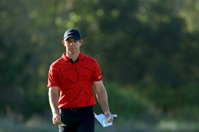 Recovering Woods 'touched' by show of support from fellow golfers