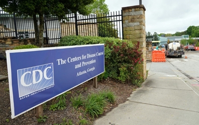 CDC 'let the country down' on coronavirus testing: White House