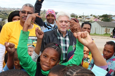 'I will help the poor' - Van der Hoven