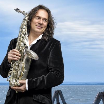 Acclaimed saxophonist in Mossel Bay