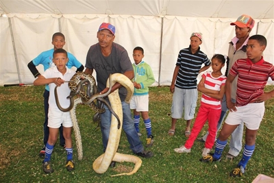 Zoar erfenisfees `n groot sukses