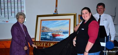 Painting donated back to NSRI station