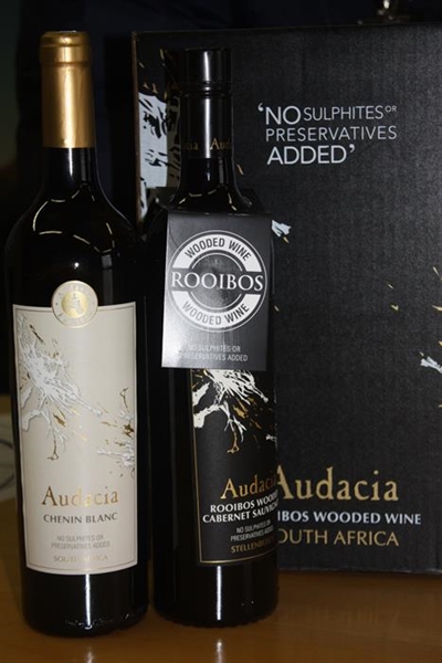 World-first Rooibos-wooded white wine