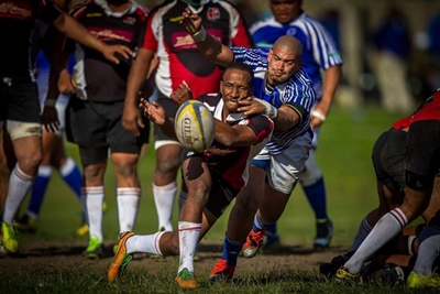 Progress klop Groot Brak met hardlooprugby