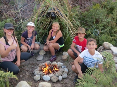 Kinders by veldskool op Mosselbaai