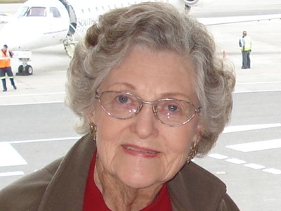 Huldeblyk aan Bettie Harris