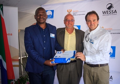 Area's beaches still flying blue flag high