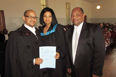 Geliefde dominee aanvaar roeping elders