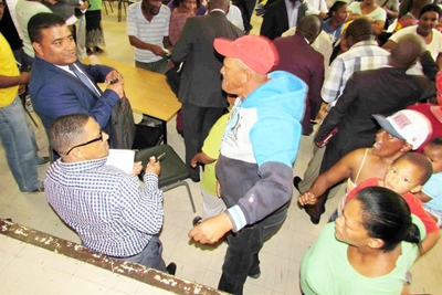 Inwoners warm onder kraag oor behuising