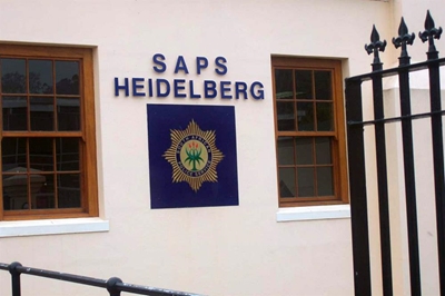 Vrae oor beweerde besering in sel